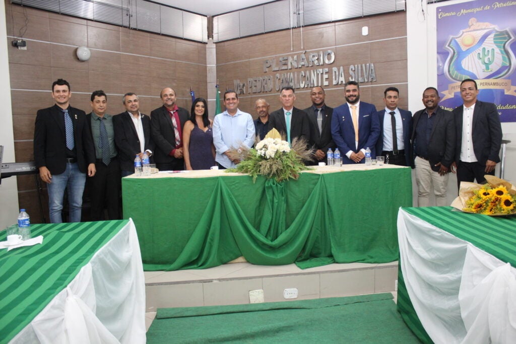 Câmara realiza a entrega do Título de Cidadão Honorário de Petrolândia [Fotos e Vídeo]