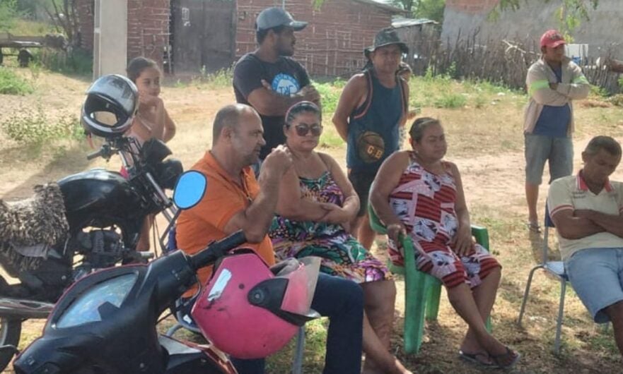Petrolândia: Em reunião, Vereador Silvio Rogério destaca conquista de um poço na comunidade Chico Mendes trazido pelo Dep. Augusto Coutinho [Fotos e Vídeo]