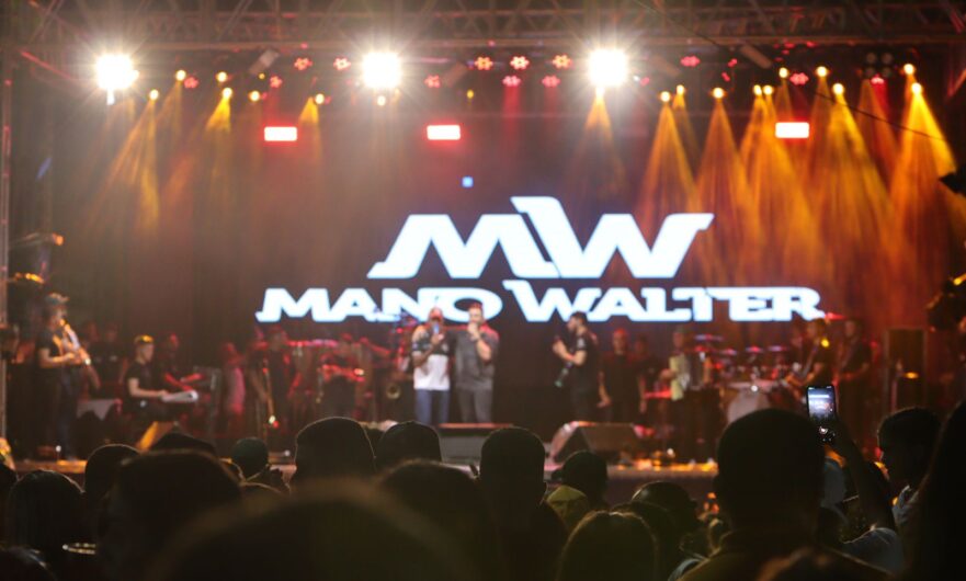 Mano Walter anima a 9ª Romaria dos Vaqueiros em Tacaratu [Fotos e Vídeo]