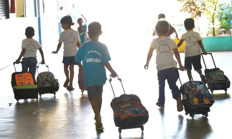 Petrolândia: Secretaria Municipal de Educação anuncia volta às aulas para 2 de fevereiro