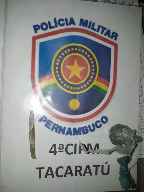 Polícia realiza apreensão de entorpecentes em Tacaratu, PE