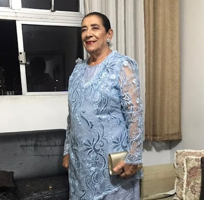 Petrolândia: Aniversariante do dia, Dona Santa recebe felicitações e homenagem de Mônica Paula e família, em comemoração ao seu aniversário