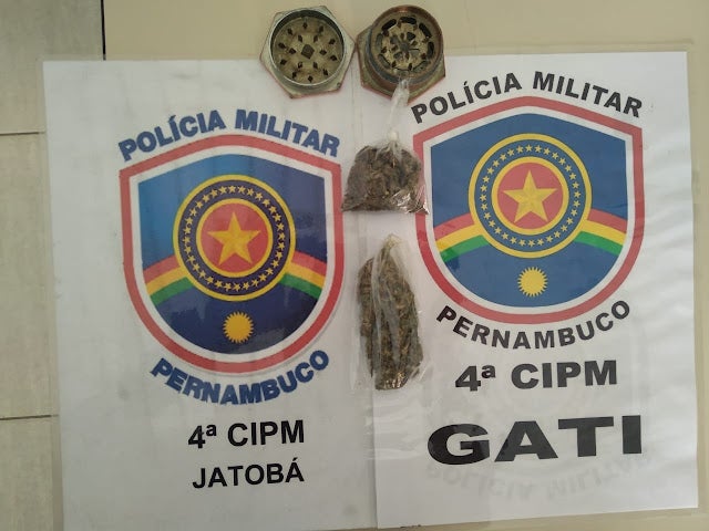 Efetivo do GATI e da Patrulha Rural da PM, apreendem drogas em Jatobá, no Sertão de PE