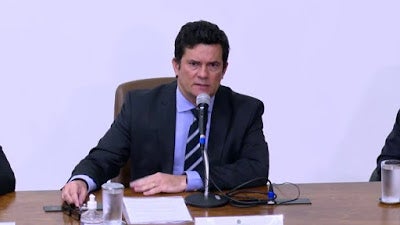 Sergio Moro anuncia demissão do Ministério da Justiça e deixa o governo Bolsonaro