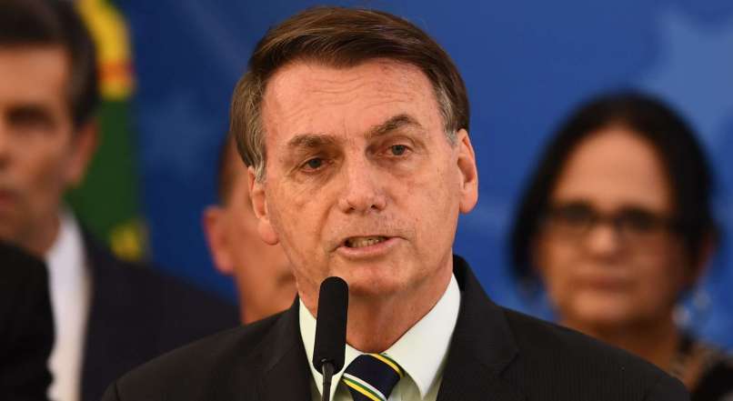 Bolsonaro diz que vazamento de dados pelo Anonymous é “clara medida de intimidação”