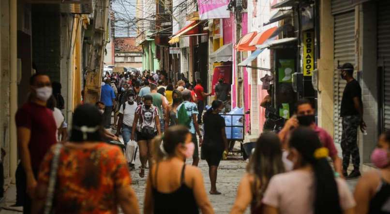 Trabalhador contaminado pela covid-19 poderá ter estabilidade de um ano e FGTS liberado