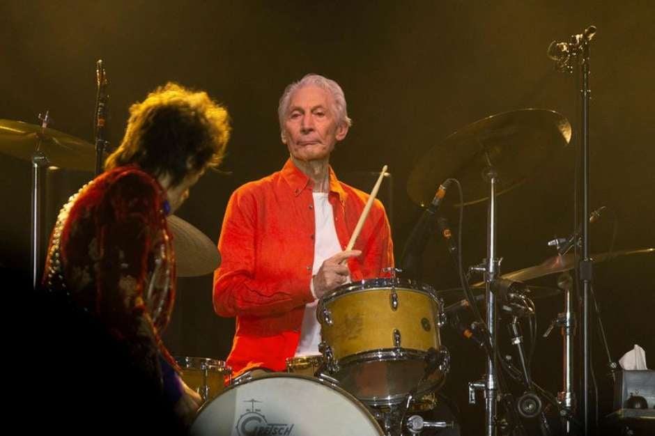 Lenda do rock, baterista do Rolling Stones morre aos 80 anos Lenda do rock, baterista do Rolling Stones morre aos 80 anos