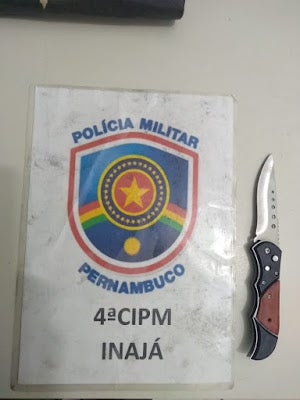 Homem é detido por posse de arma branca, em Inajá, PE