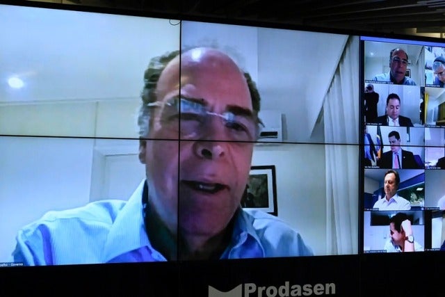 Líder defende a edição de MP com critérios para socorro a estados e municípios
