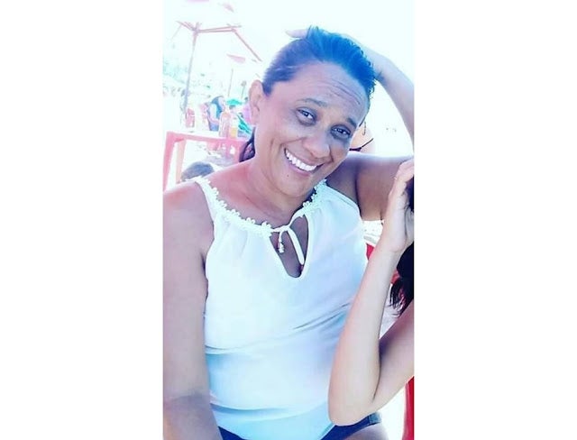 Petrolândia: Aniversariante do Dia ‘Josiane Maria’ recebe homenagem de sua família