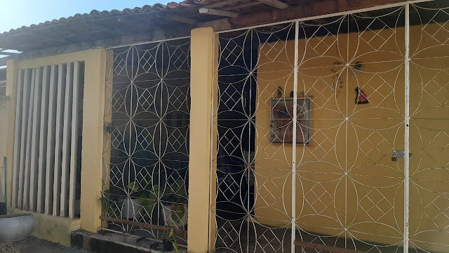 Classificados: Vende-se um excelente casa na quadra-07, em Petrolândia-PE
