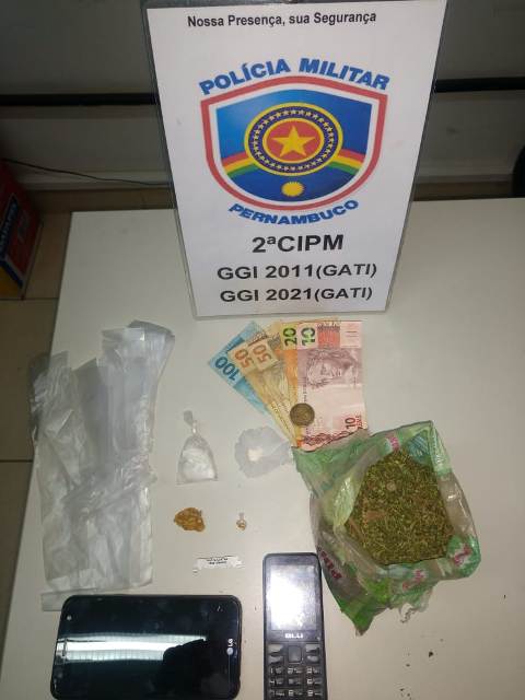 GATI da 2ª CIPM prende indivíduos por tráfico drogas e posse de entorpecentes em Cabrobó-PE
