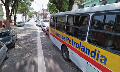 Paciente Idosa de TFD de Petrolândia, reclama de situação de constrangimento e desconforto em retorno do Recife para o município
