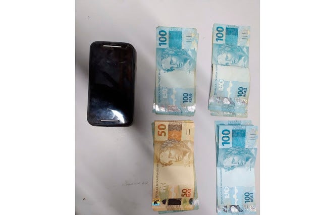 Polícia Militar detém dupla suspeita de associação criminosa e ocultação de valores