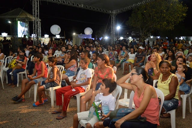 3ª noite da V Exposertão reúne presença de grande público em Petrolândia-PE [Fotos]