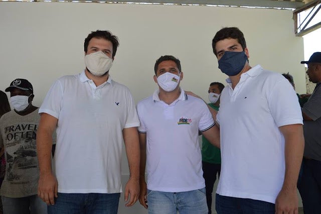 Petrolândia: Defendendo a bandeira da agricultura ‘Fabrício do Ônibus’ lança candidatura a vereador e se coloca na disputa por uma vaga no legislativo Petrolândia: Defendendo a bandeira da agricultura ‘Fabrício do Ônibus’ lança candidatura a vereador e se coloca na disputa por uma vaga no legislativo