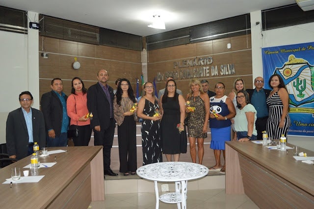 Câmara de Petrolândia realiza sessão em homenagem ao Dia Internacional da Mulher [Fotos e Vídeo]