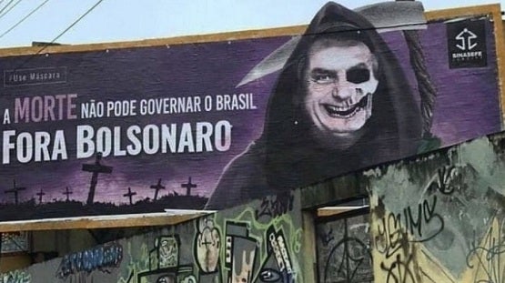 Sindicato espalha outdoors contra Bolsonaro em Sergipe: “A morte não pode governar o Brasil”