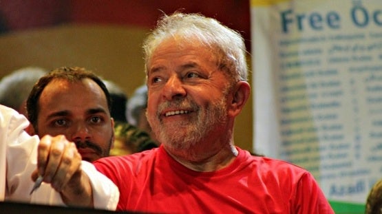 Enquanto isso… “É preciso começar o Fora Bolsonaro”, diz Lula