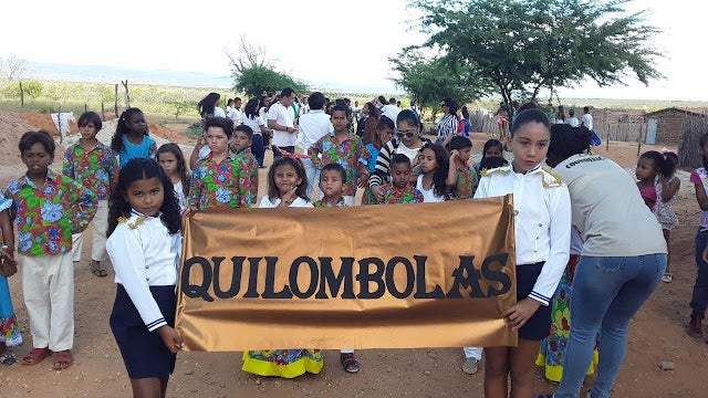 Desfile Cívico de 7 de setembro é realizado na comunidade Quilombola Borda do Lago, entre Petrolândia e Tacaratu