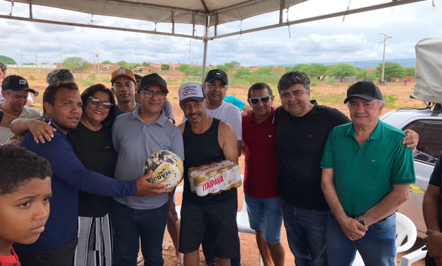 Petrolândia: Prefeito e Vice realizam 1° Torneio de Futebol e inauguram campo no Bairro Novo Horizonte [Fotos e Vídeo]