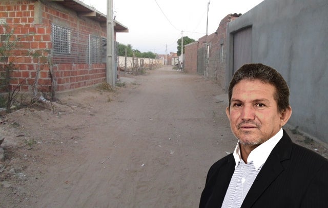 Vereador de Petrolândia ‘Jorge Viana’ propõe a prefeita em caráter de urgência, construção do Calçamento da Rua do Sossego, localizada ao lado esquerdo do Cemitério Municipal Vereador de Petrolândia ‘Jorge Viana’ propõe a prefeita em caráter de urgência, construção do Calçamento da Rua do Sossego, localizada ao lado esquerdo do Cemitério Municipal