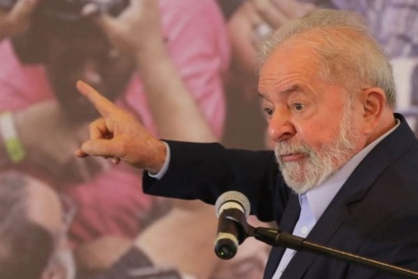 PT planeja viagens com Lula assim que ele tomar vacina contra Covid-19