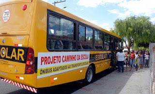Transporte escolar da rede estadual é paralisado em Salgueiro por falta de pagamentos
