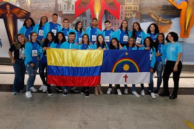Colômbia se prepara para receber 20 estudantes pernambucanos que viajaram neste sábado