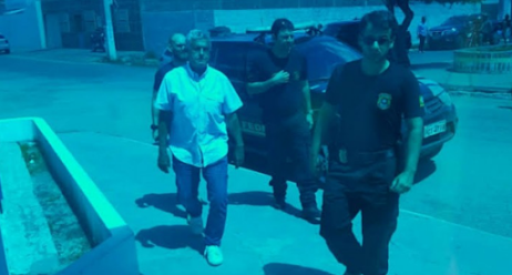 Cidadãos salgueirenses protocolam na Câmara impeachment do prefeito Clebel Cordeiro