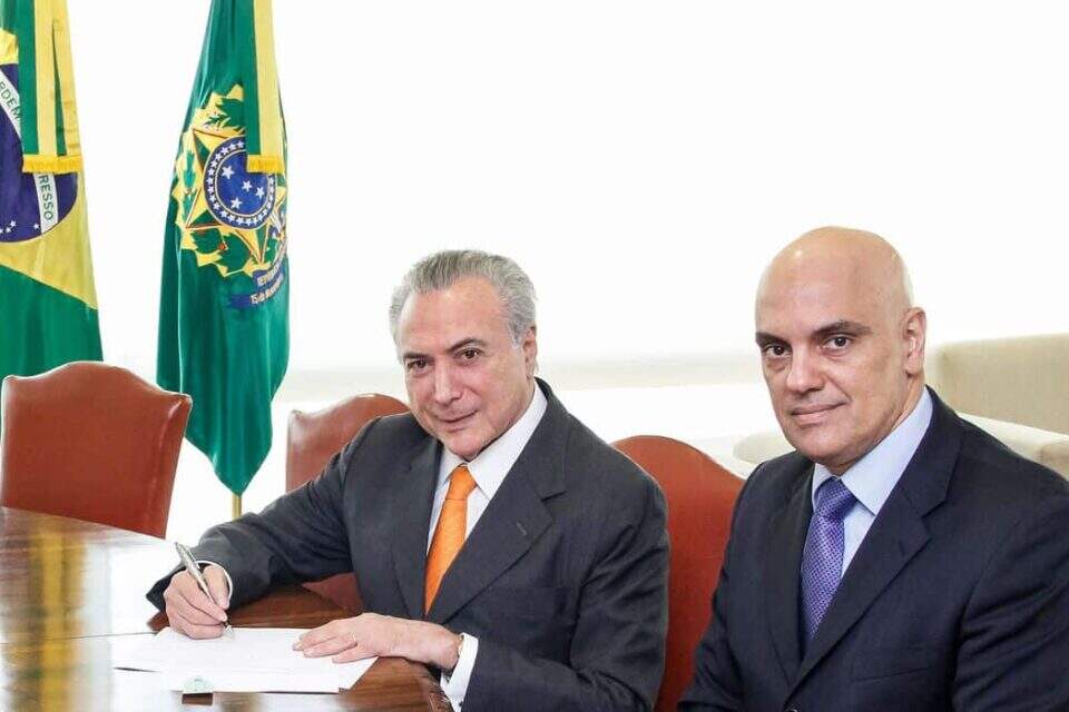 Michel Temer articula encontro de Bolsonaro com Moraes