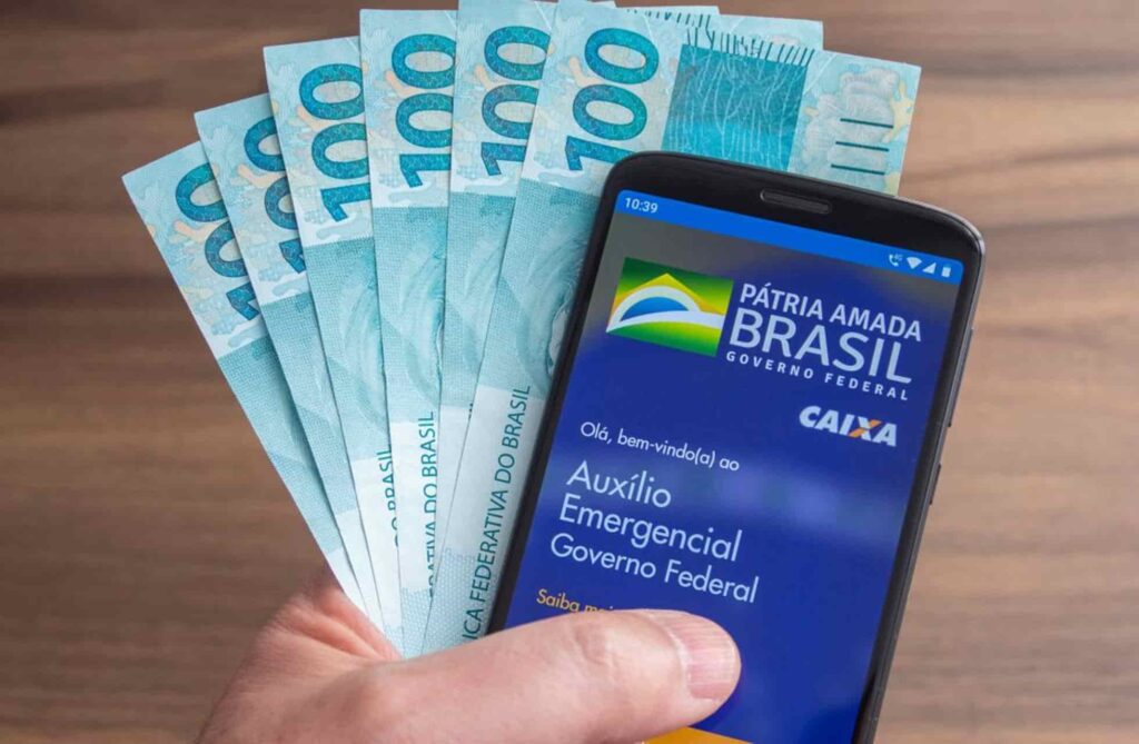 Auxílio Emergencial pode retornar com pagamentos em 2022?