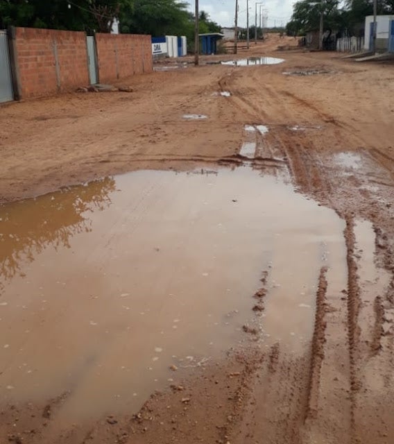 Petrolândia: Estrada na Agrovila 6 do Limão Bravo piora após chuva, dizem moradores