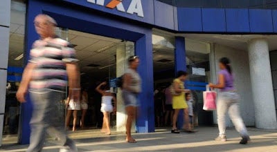 Caixa Econômica em Pernambuco pede socorro da PM para evitar filas e aglomerações nas agências e lotéricas