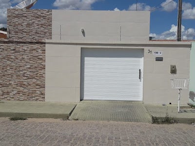 Classificados: Vende-se um excelente casa na quadra 14 em Petrolândia-PE