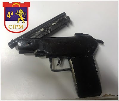 PM detém trio com arma de fogo, faca e facão no Bairro Nova Esperança, em Petrolândia (PE)