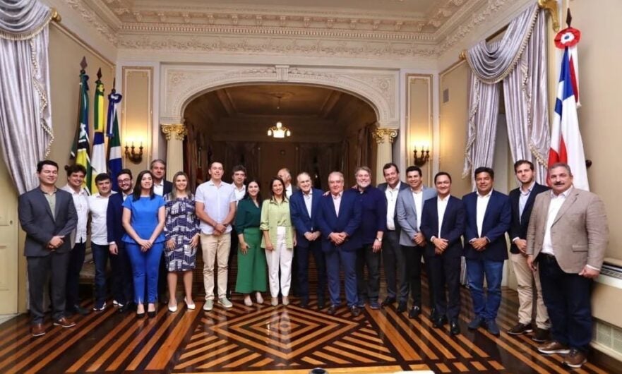 Governadora Raquel Lyra lidera reunião com senadores e deputados federais em defesa de pautas de interesse de Pernambuco