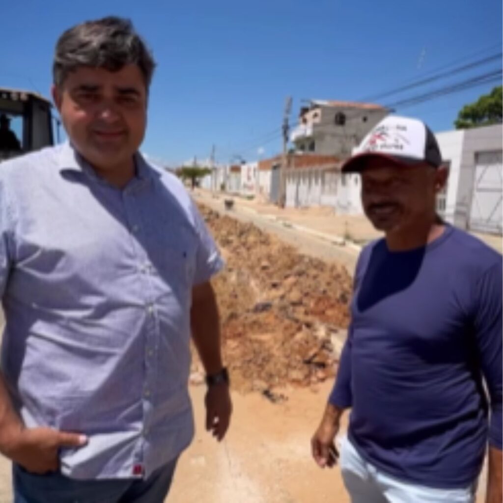 Petrolândia: Prefeito e vice-prefeito vistoriam obras em andamento no município [Vídeo]