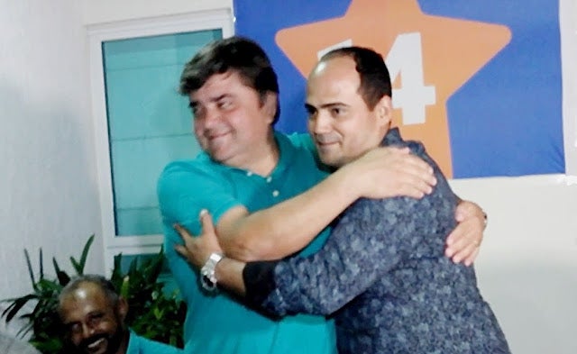 “Infelizmente não está sendo construído um bom governo”, declarou o vereador de Petrolândia ‘Eudes Fonseca’, após sair do grupo da prefeita Jane [Vídeo]