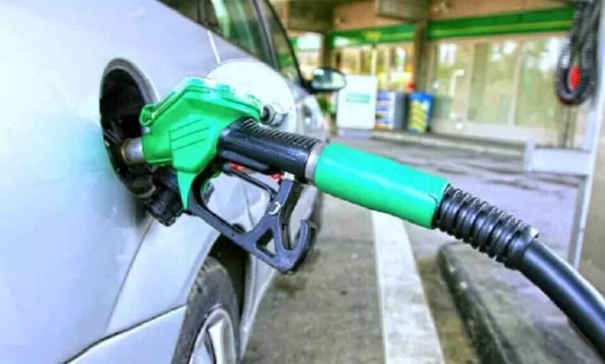 Preço médio da gasolina cai R$ 0,90 no país em três semanas