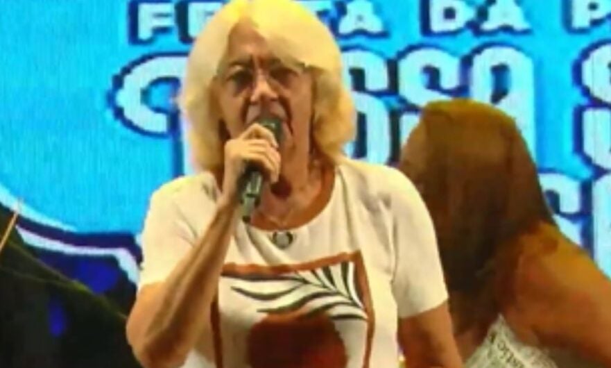 Lila ‘A Rainha da Seresta’ anima à 7ª noite da Festa da Padroeira em Tacaratu [Fotos e Vídeo]