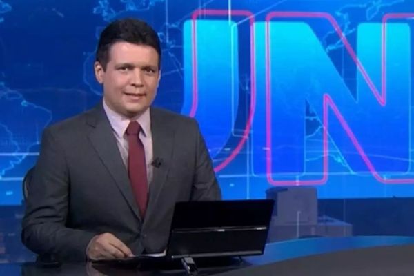 Coronavírus: apresentador da Globo respira com ajuda de aparelhos