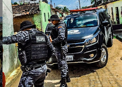 Após praticar assalto utilizando arma de brinquedo, jovem é preso pelo PELOPES em Delmiro Gouveia, AL