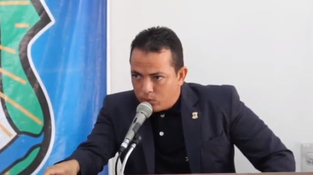 “Nossa cidade é rica”, fala em discurso o vereador de Petrolândia Said Sousa, cobrando pagamento de dezembro dos servidores ao prefeito Fabiano Marques [Vídeo]
