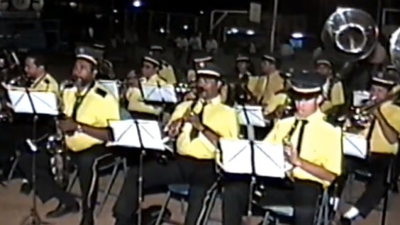 Túnel do Tempo: Apresentação da Banda Musical Adolfo Alexandre de Melo, na Semana da Arte e Cultura, no ano de 1996 em Petrolândia-PE [Vídeo]
