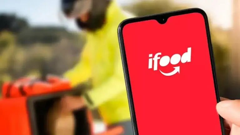 IFood anuncia demissão em massa e explica o motivo: “Atual cenário econômico” IFood anuncia demissão em massa e explica o motivo: “Atual cenário econômico”
