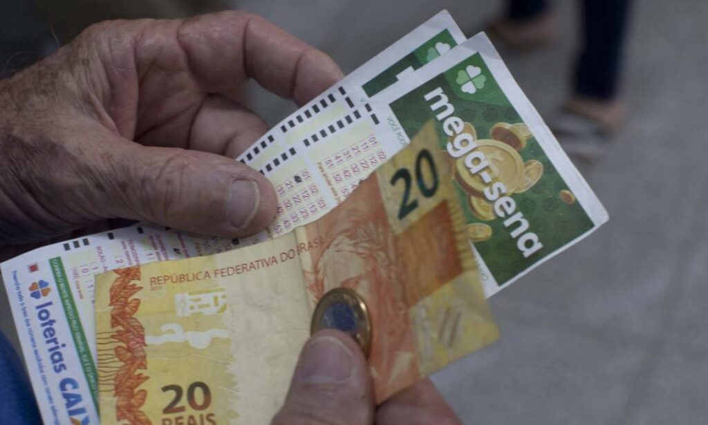 Mega-Sena: primeiro sorteio do ano acumula e prêmio sobe para R$ 6 milhões; confira os números