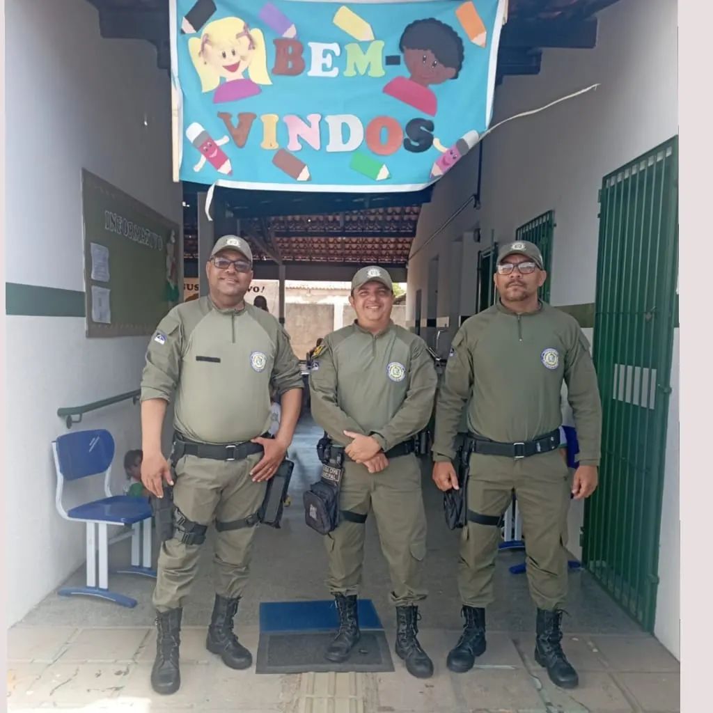 Petrolândia: Guarda Municipal reforça presença nas escolas Petrolândia: Guarda Municipal reforça presença nas escolas