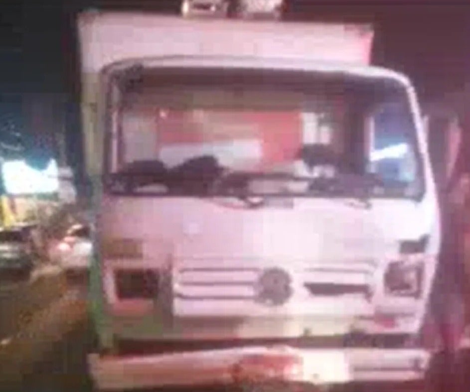 Grávida e feto de sete meses morrem após colisão envolvendo mototáxi e caminhão Grávida e feto de sete meses morrem após colisão envolvendo mototáxi e caminhão