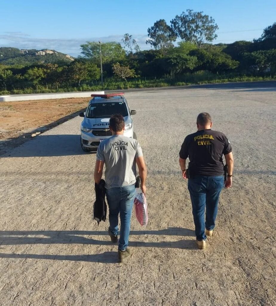 Dois vereadores são presos por peculato, corrupção e fraude em Santa Terezinha, no Sertão